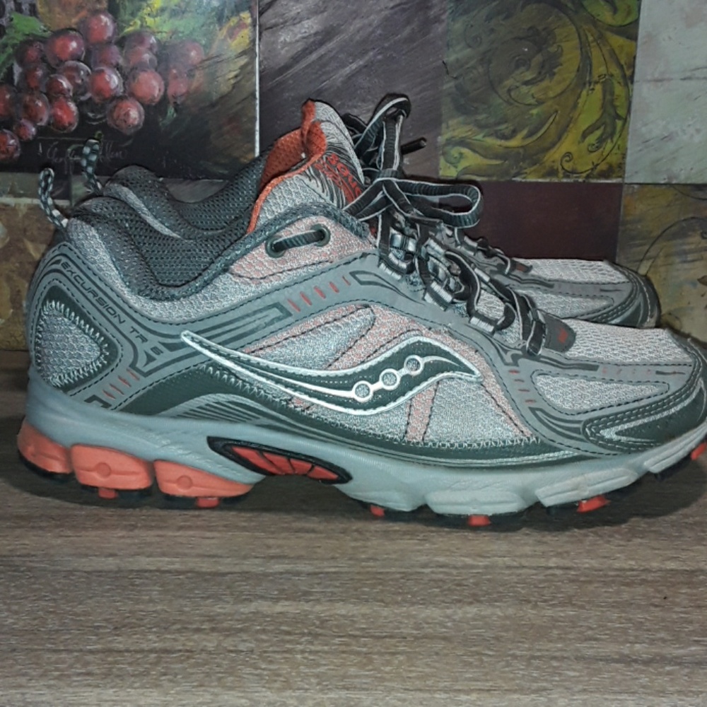 Saucony Excursion TR6